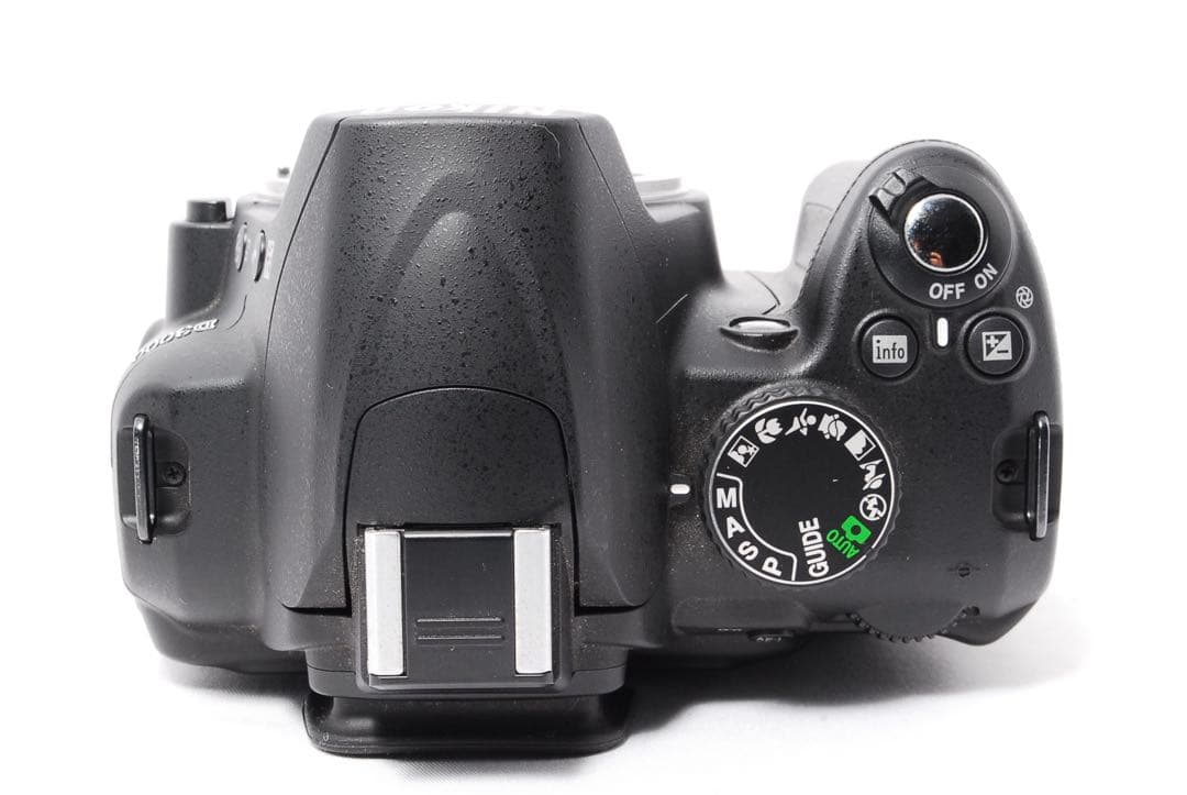 ◆ショット数僅か◆Nikon D3000◆すぐ使える◆一眼レフカメラ◆スマホ転送