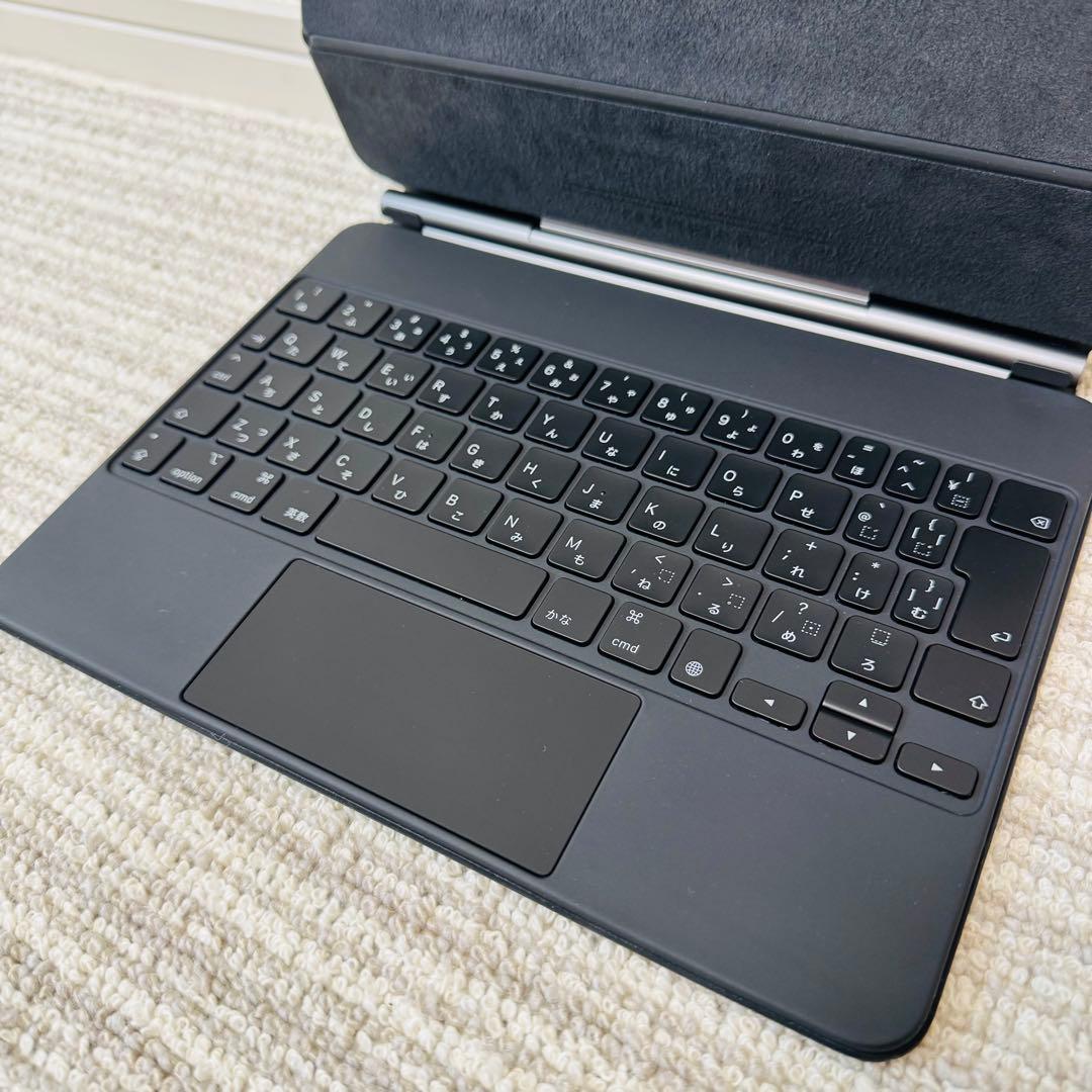 【美品】iPad Pro11インチ マジックキーボード A2261