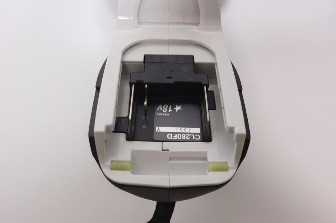 マキタ CL280FDZW 本体のみ（サイクロン付き）コードレス掃除機