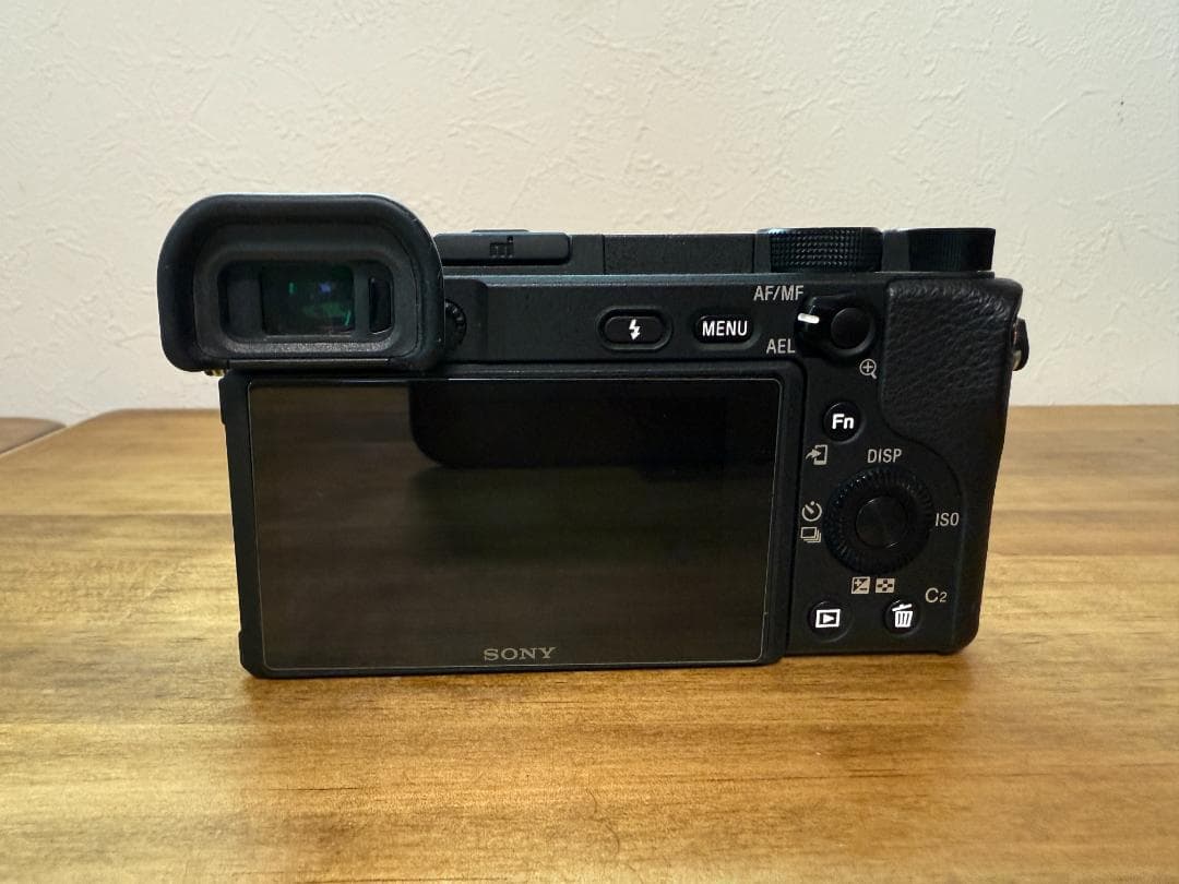 ●●　SONY α6400 ミラーレスカメラ　●●