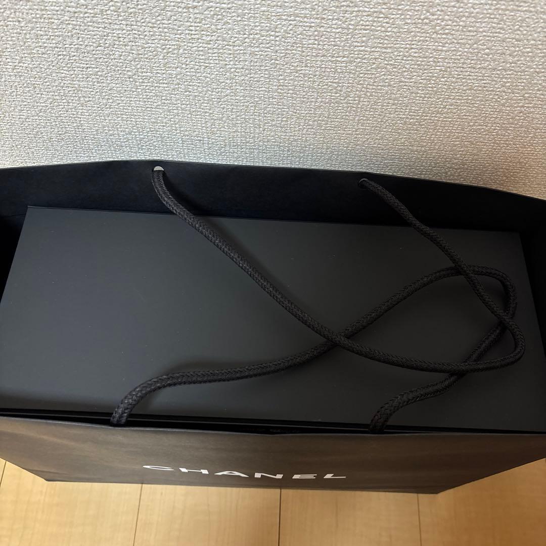 【空箱ショッパー包装紙のみ】シャネル バッグの空箱 ショッパー