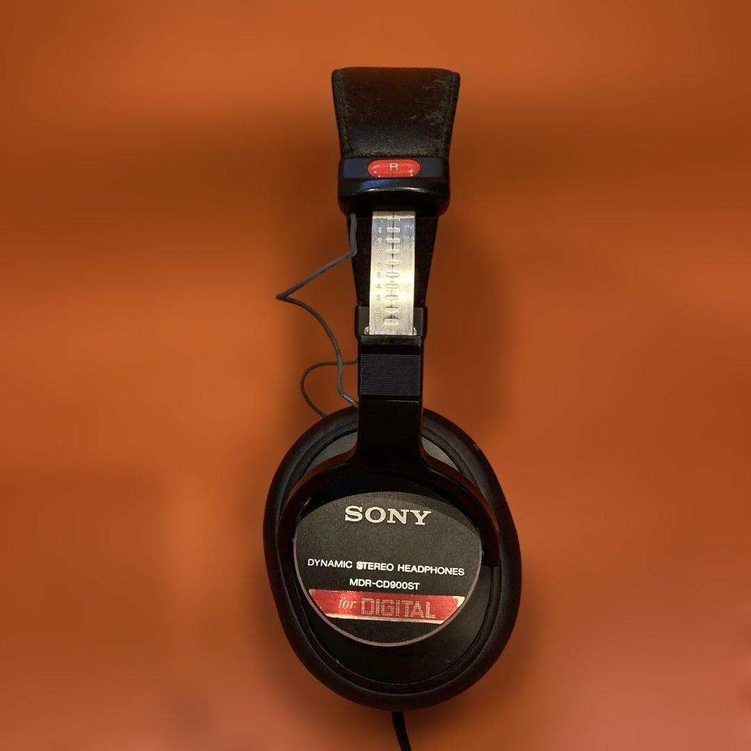 スタジオ定番　 SONY MDR-CD900ST 有線ヘッドホン