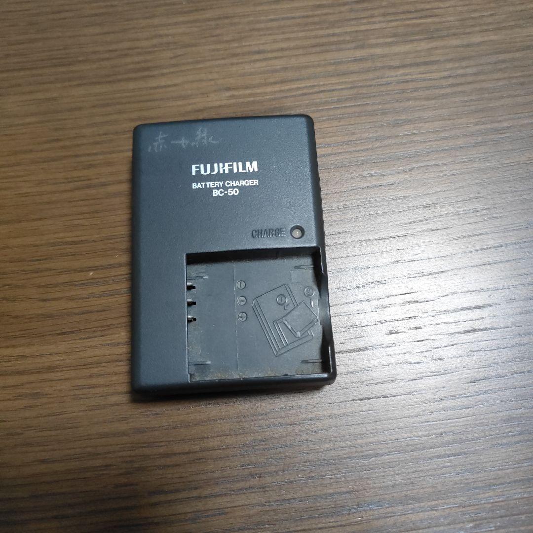 デジタルカメラ FUJIFILM FinePix F50fd
