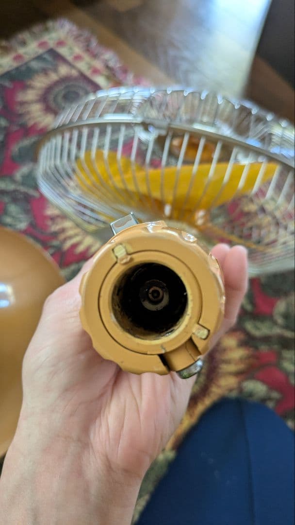 昭和レトロ友達　扇風機 イエロー　ナショナル　ジャンク