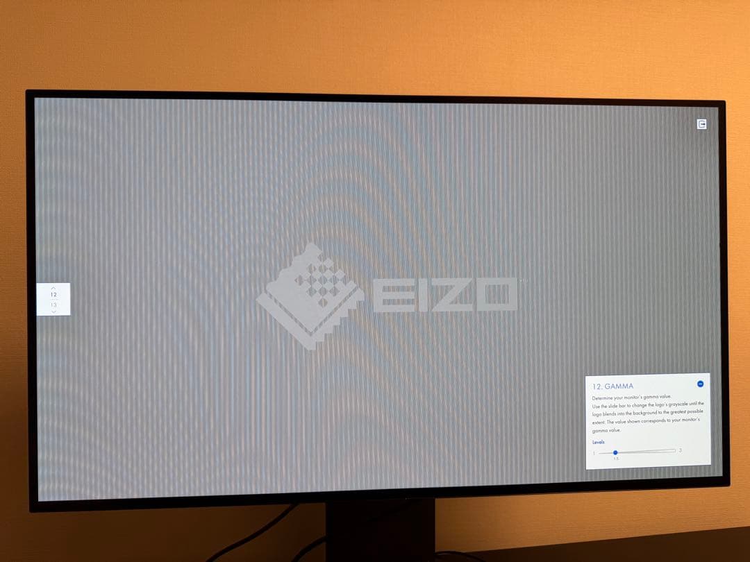 LG UltraGear OLED 32GS95UV-B 31.5インチ