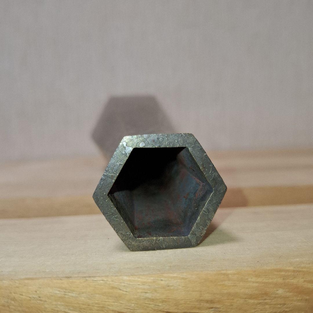 【共箱付】鋳金師 木村浄雲作 宣徳銅 六角花瓶 花生 華道具