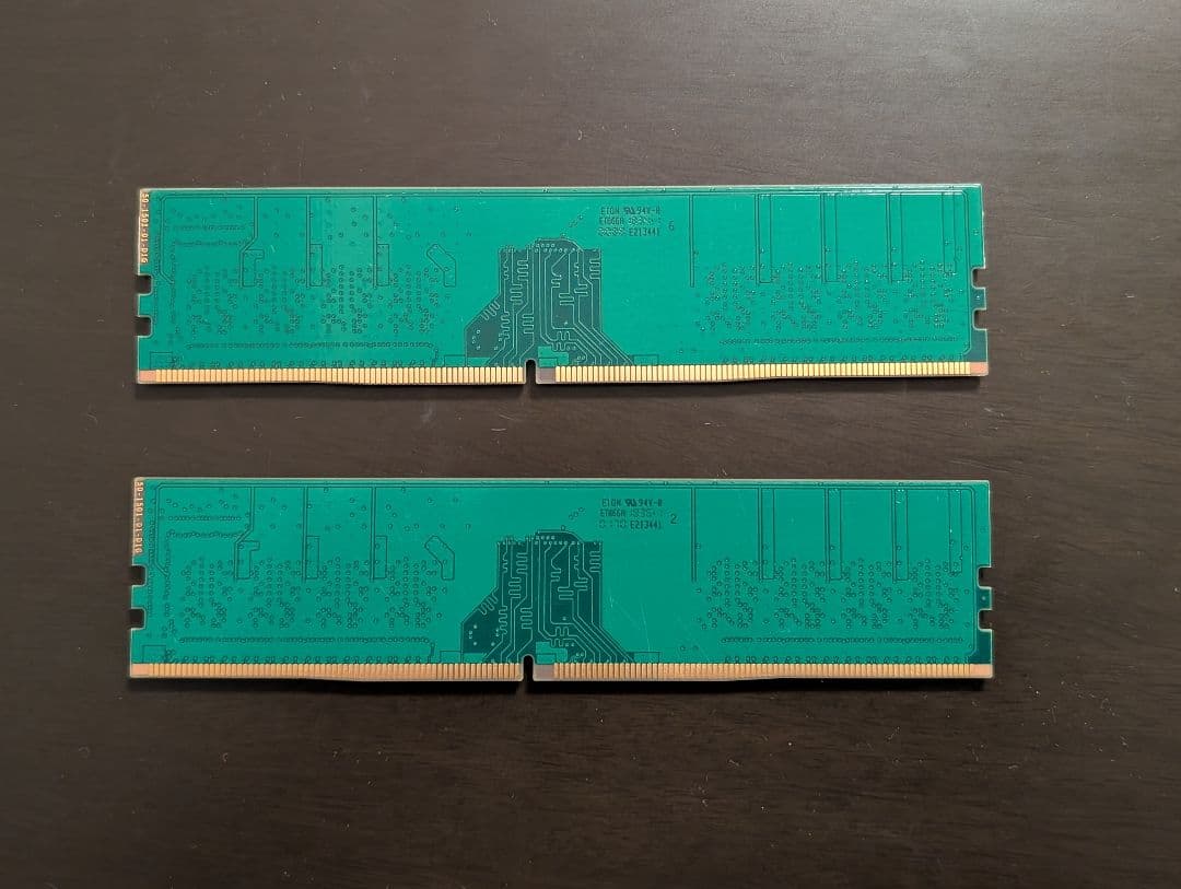 Crucial 8GB DDR4-2666 メモリー UDIMM×2枚