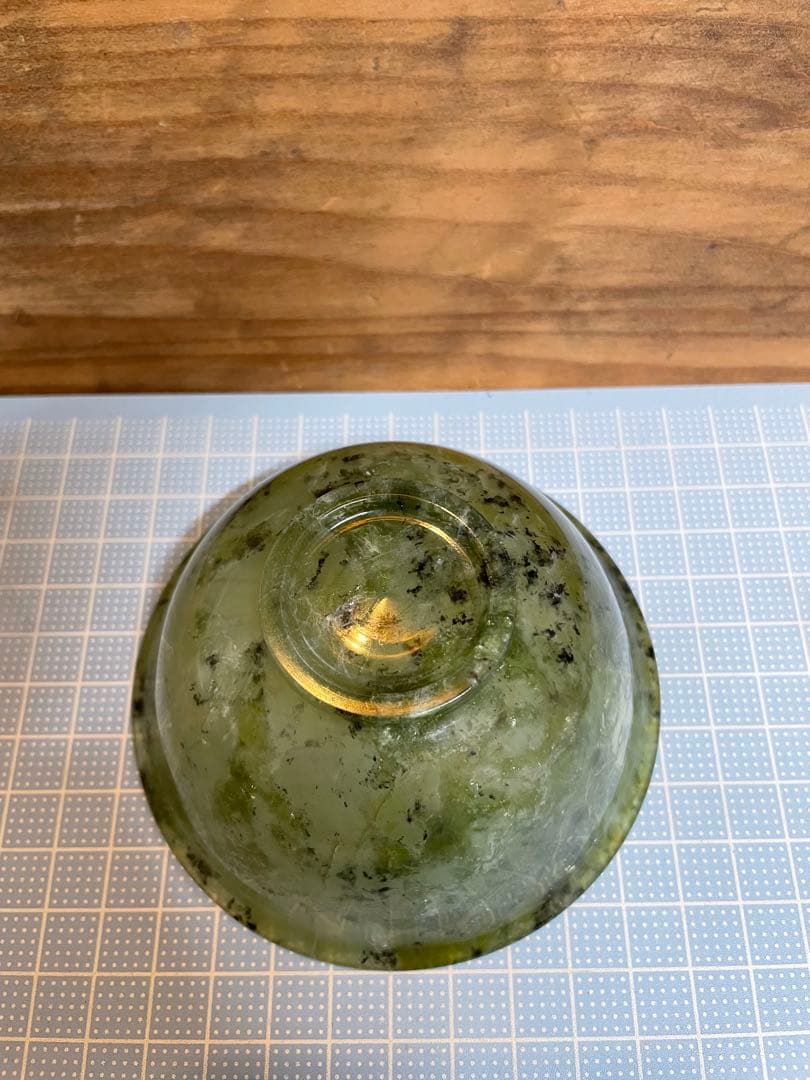碗【m1604 玉石　翡翠 ヒスイ　茶器　中国工芸　天然石 アンティーク】