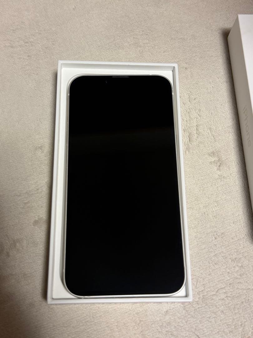 か*ん様 iPhone14／256GB／スターライト