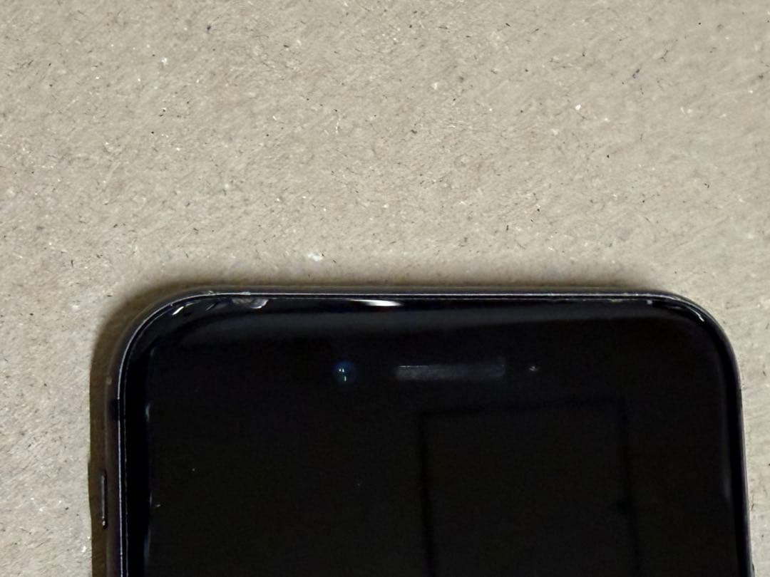 iPhone8 本体 アイフォン