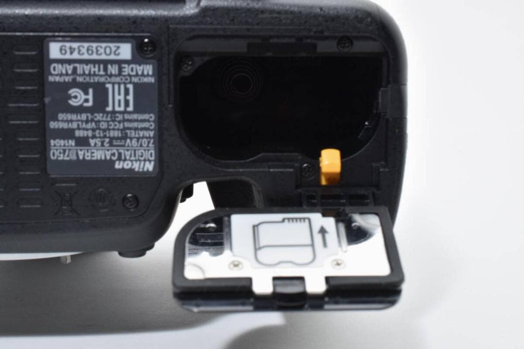 【極上美品】Nikon D750 ショット数1200回 ＊52