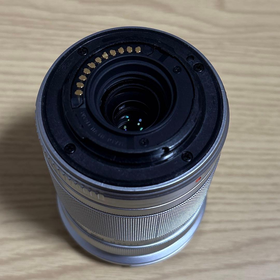 OLYMPUS 40-150mm F4.0-5.6 ズームレンズ