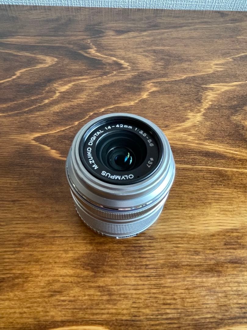 デジタルカメラ OLYMPUS PEN mini E-PM1