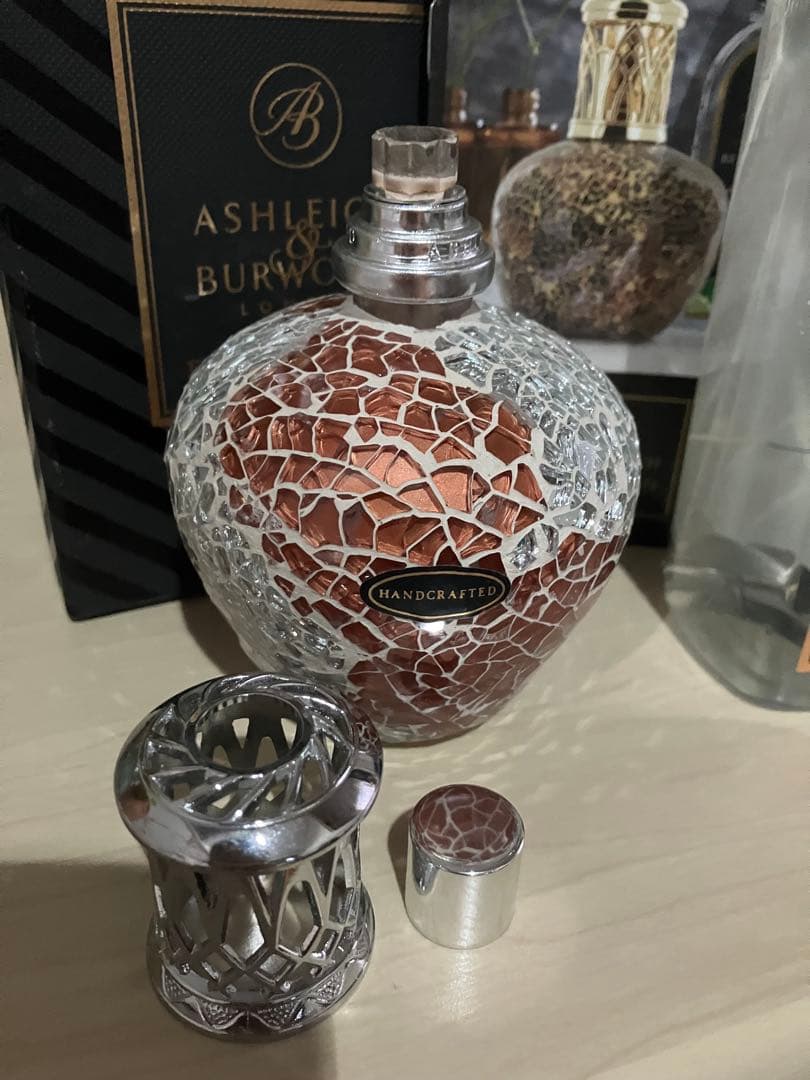 ASHLEIGH & BURWOOD アロマランプ ピオニー400ml