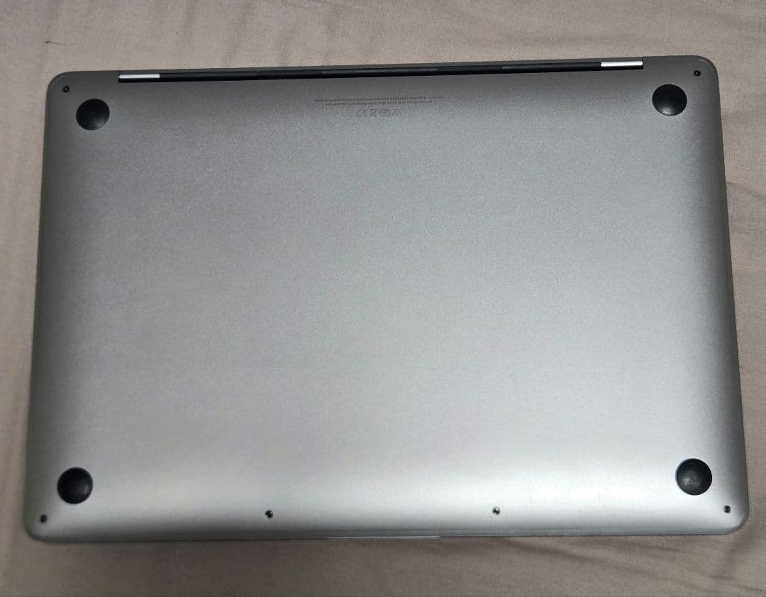 Apple MacBook Pro 13インチ 2020