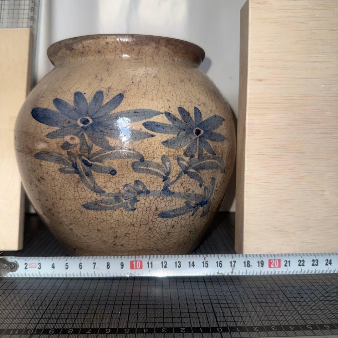 朝鮮美術李朝青花、の陶器の壺
