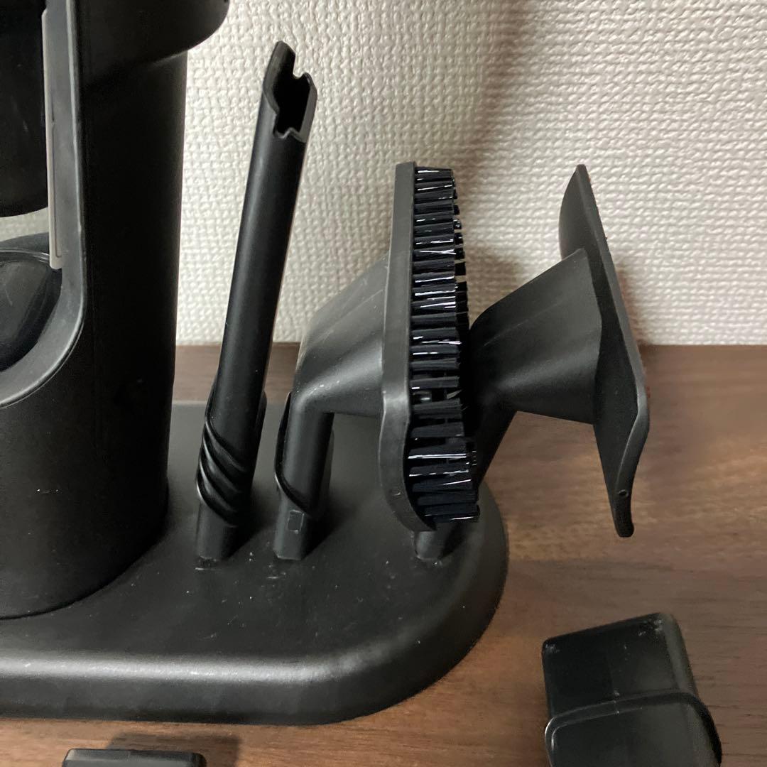 インビクタスワン 掃除機　INV-102BLK コードレススティッククリーナー