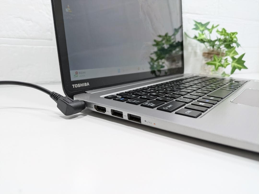 ゆ*ょ様 i7搭載！　Windows11ノートパソコン✨オフィス付き✨東芝　爆速
