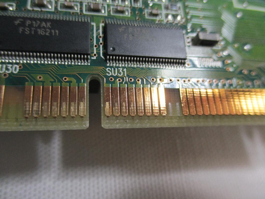 グラフィックボード・グラボ・ビデオカード ATI Radeon 7000 Mac Edition 32MB PCI BUS