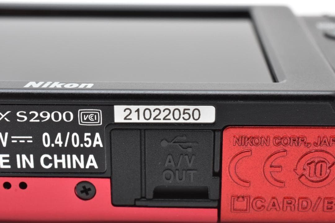 【お値下げ歓迎・美品】　ニコン　Nikon COOLPIX S2900 レッド