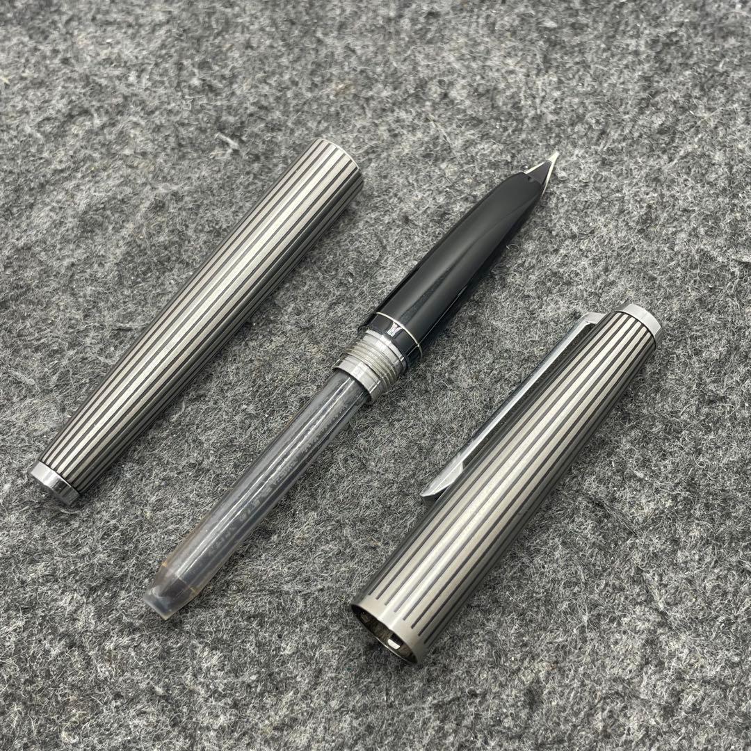 PE616□PILOT カスタム 万年筆 18K F ストライプ 蝕刻