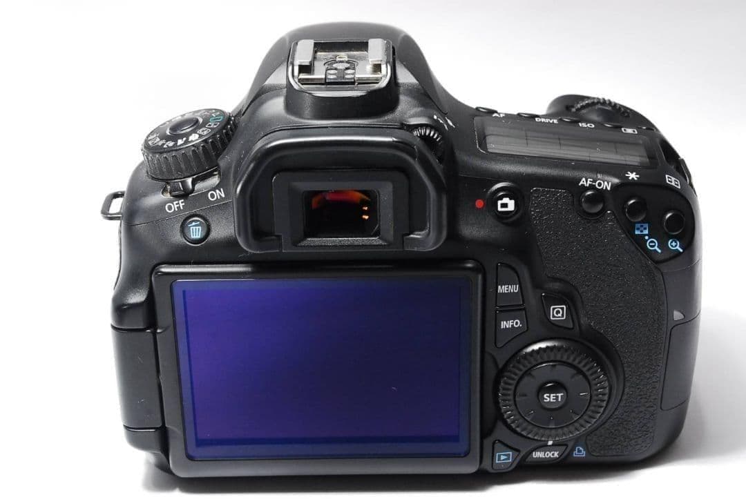 ✨Canon EOS 60D✨すぐ撮影OK 高性能モデル 標準＋望遠Wレンズ