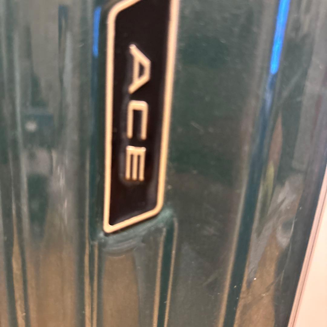 [送料無料】] ACE スーツケース サイズ 8泊9日 83L 色グリーン