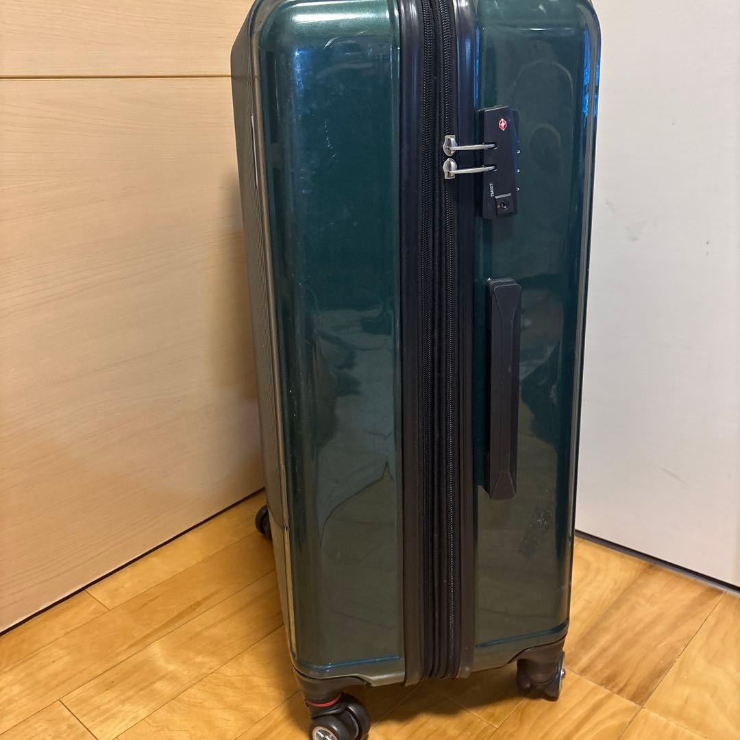 [送料無料】] ACE スーツケース サイズ 8泊9日 83L 色グリーン