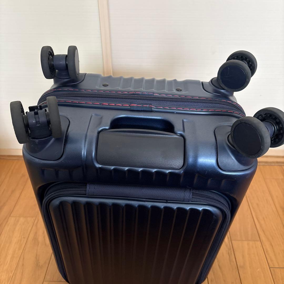 CARGO 機内持ち込み CAT235LY