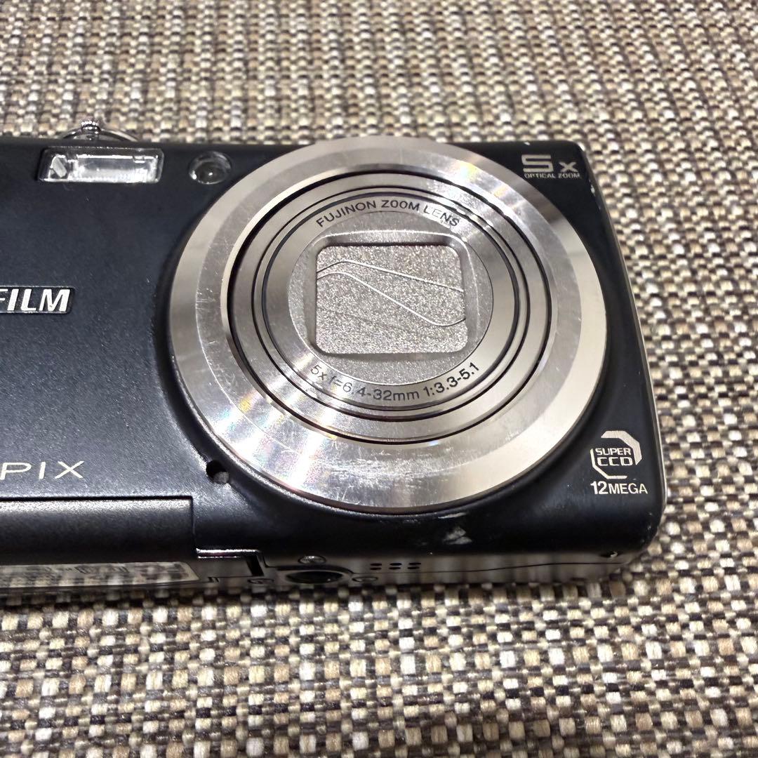 【中古デジカメ】FUJIFILM FinePix F100fd 1200万画素