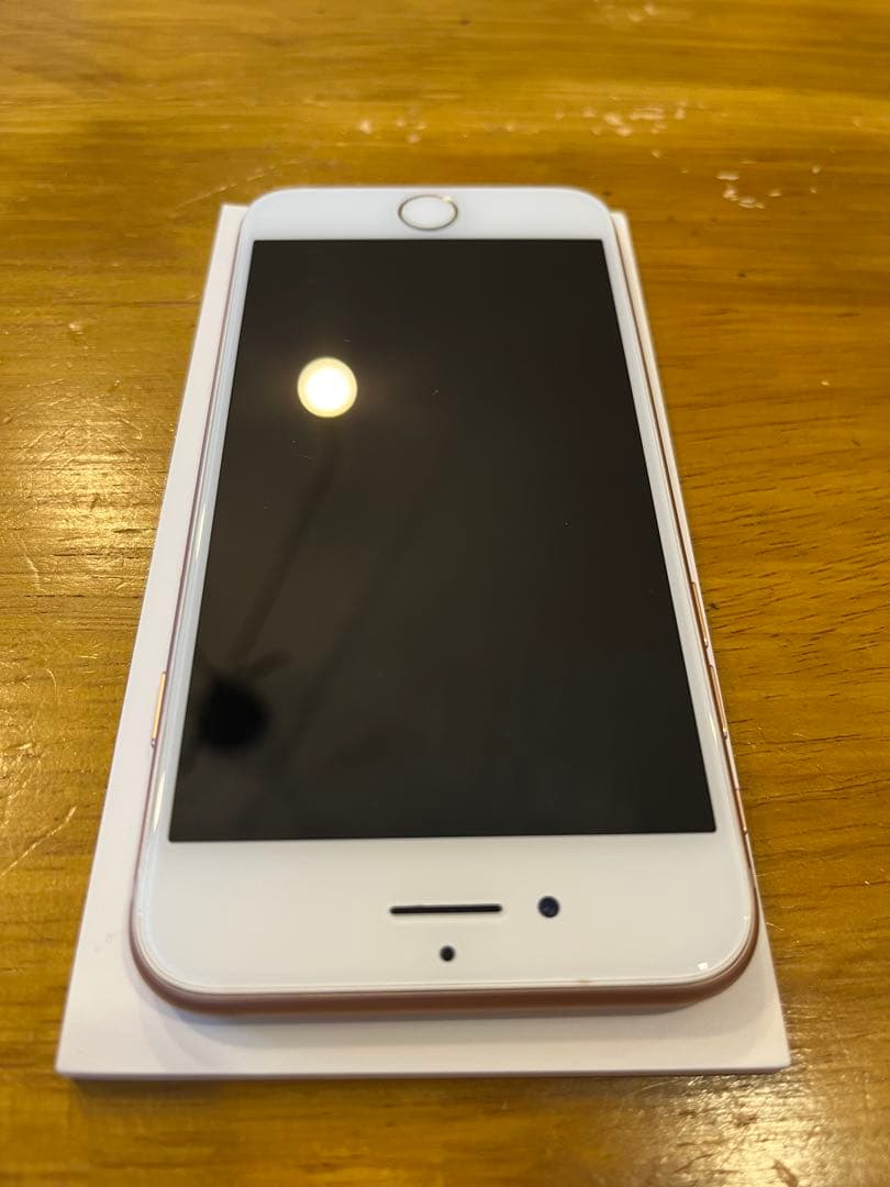 n*6様 Apple iPhone 8 ローズゴールド 本体　64G