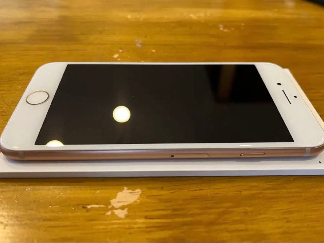 n*6様 Apple iPhone 8 ローズゴールド 本体　64G
