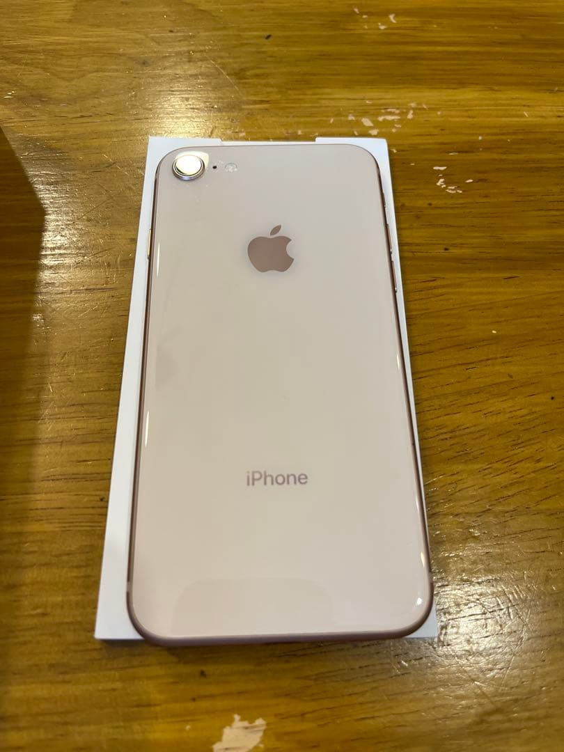 n*6様 Apple iPhone 8 ローズゴールド 本体　64G