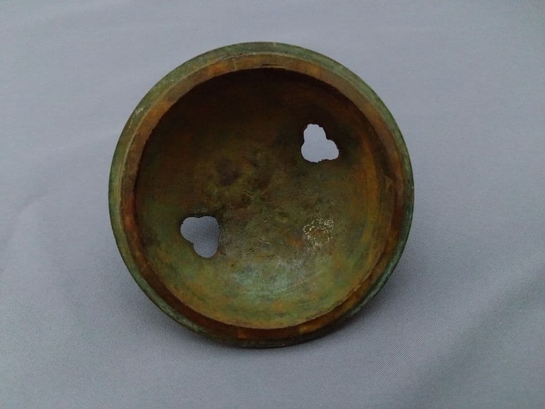 ​【骨董】獅子 香炉蓋付 三つ足 古銅　彫刻 伝統工芸品 時代物 古美術