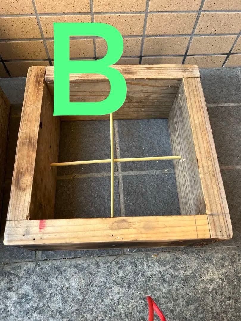 日本蜜蜂重箱式巣箱　ミツバチ巣箱　ハチ箱３段