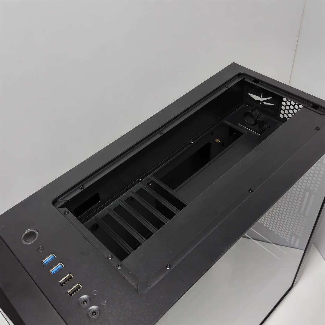 sharkoon REV200 ATX ミドルタワーケース　PCケース