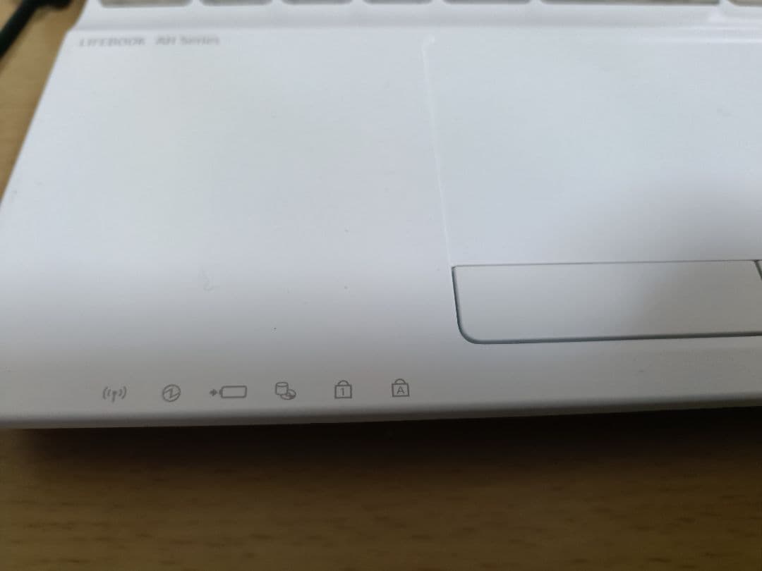 Fujitsu ノートPC Intel Core i7 9世代