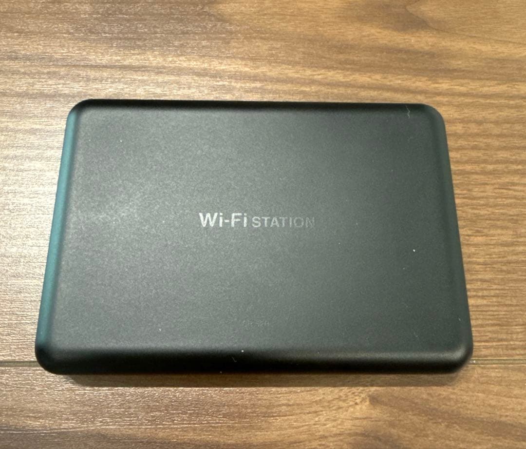 docomo SH-52B Wi-Fi STATION SIMフリー 本体のみ