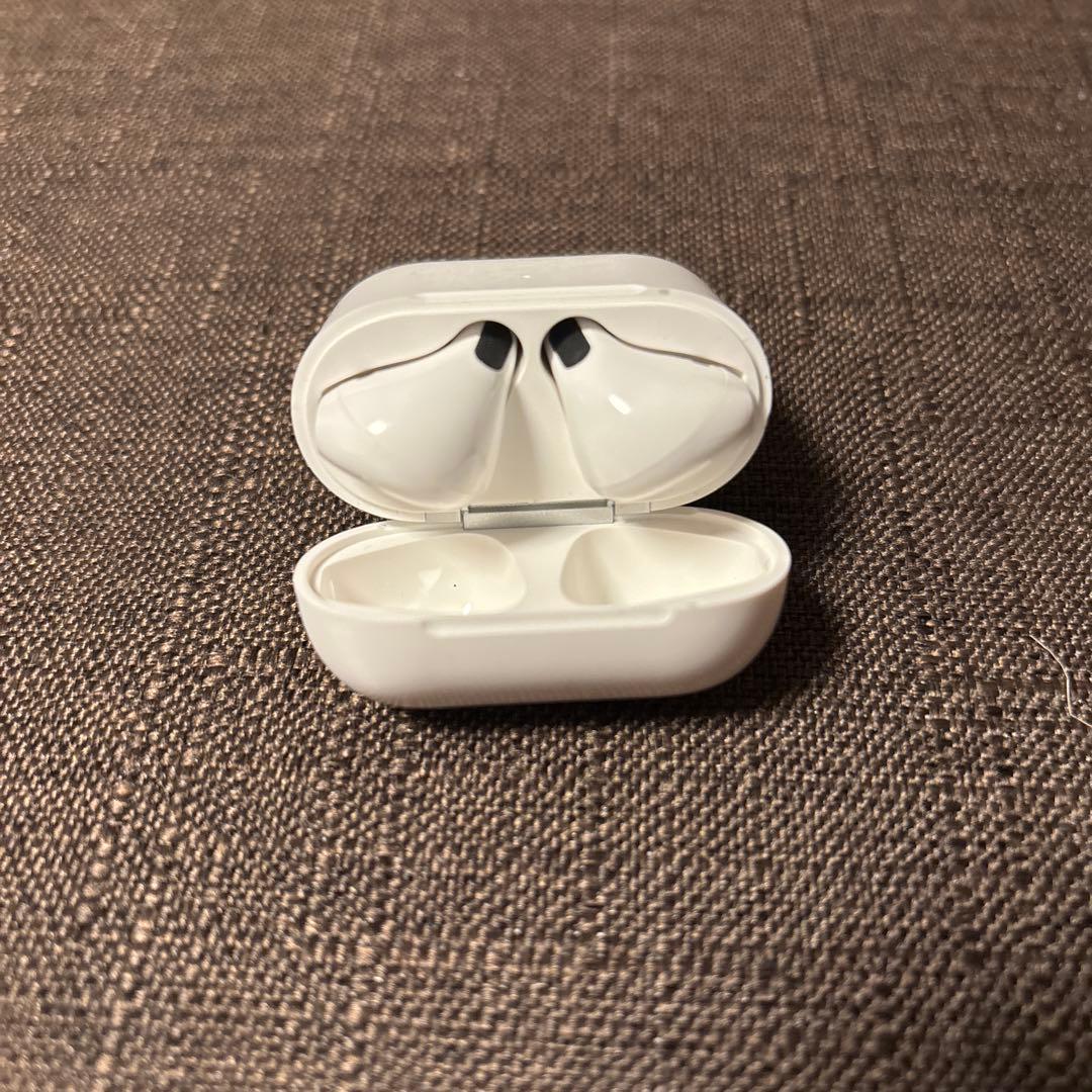 AirPods 4 ノイズキャンセリング搭載 本体のみ