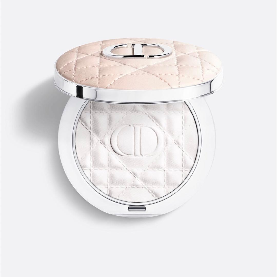 Dior スキンフォーエバー ヌード ラディアントハイライトパウダー 新品未使用