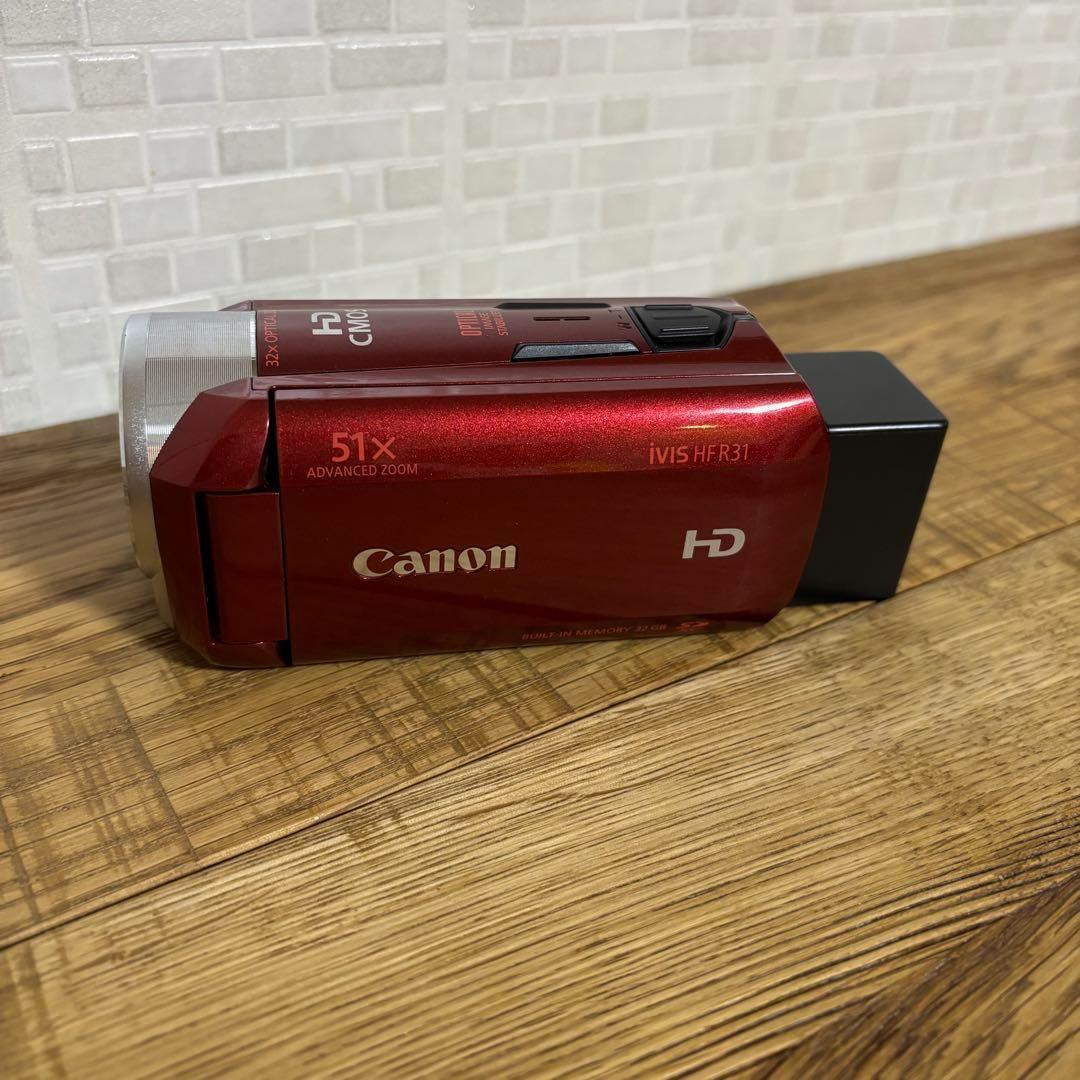 美品Canon iVISHFR31ビデオカメラレッド 大容量バッテリーパック付き