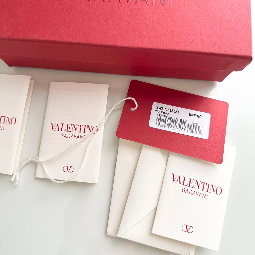 お買い得品　VALENTINO ブラックレザー iPhoneケース チェーン