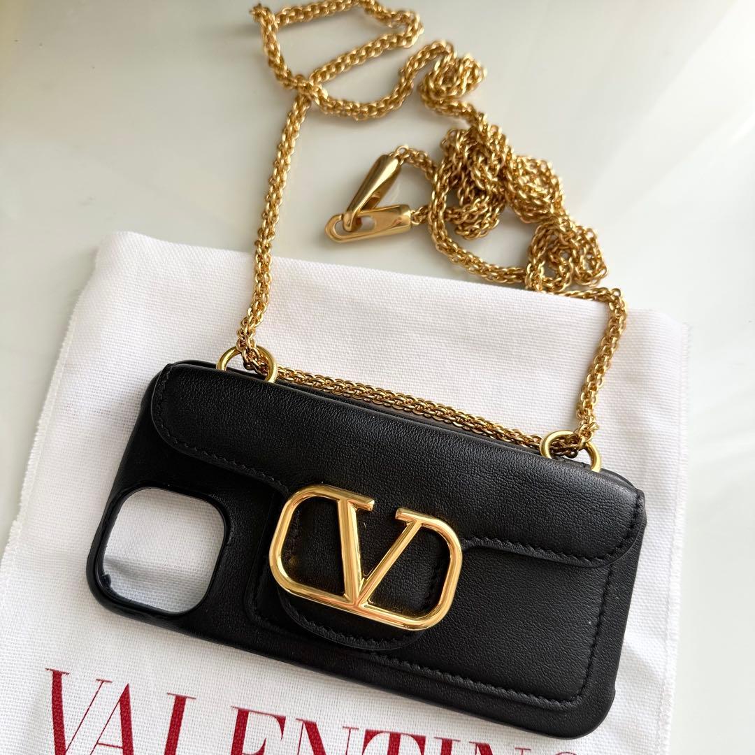 お買い得品　VALENTINO ブラックレザー iPhoneケース チェーン