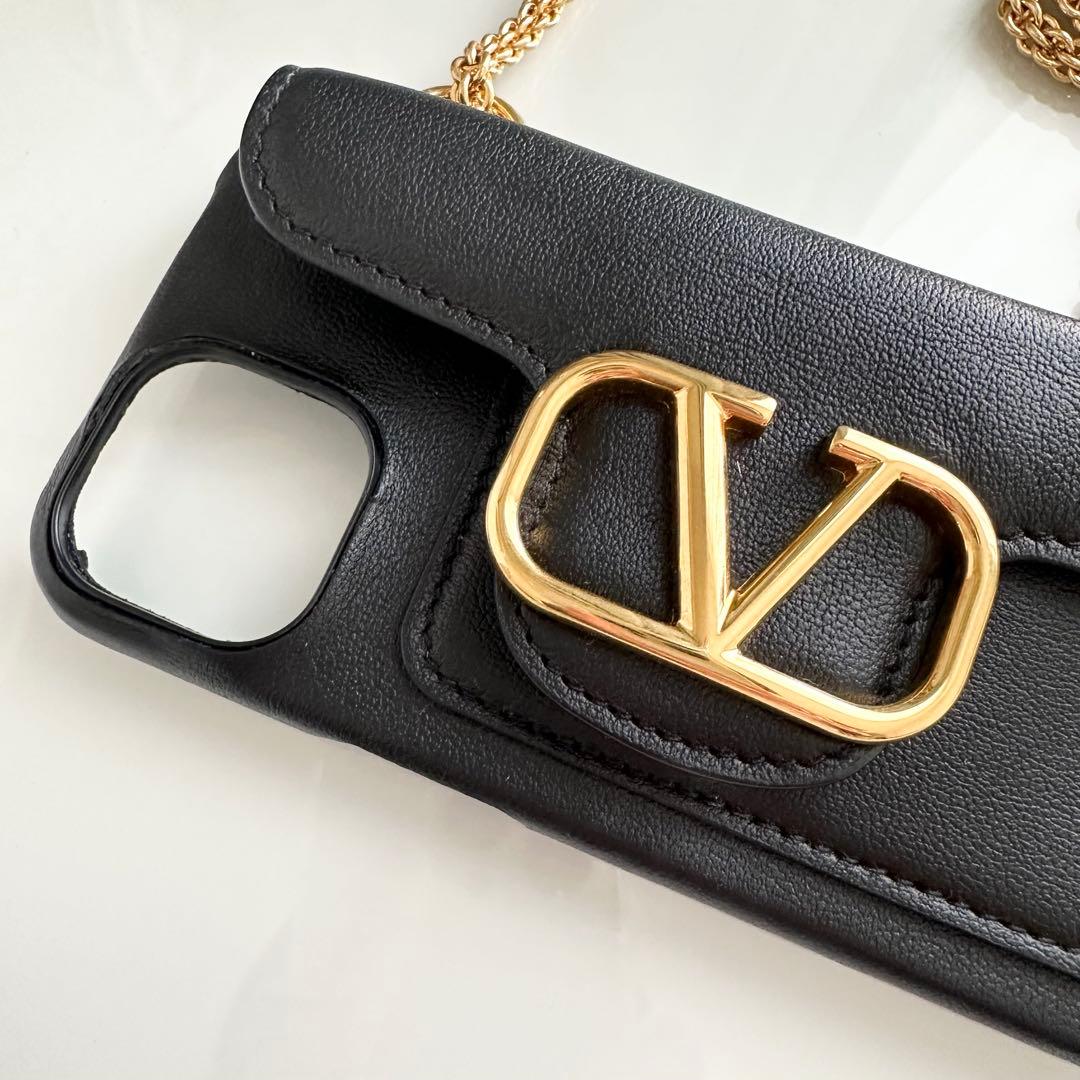 お買い得品　VALENTINO ブラックレザー iPhoneケース チェーン