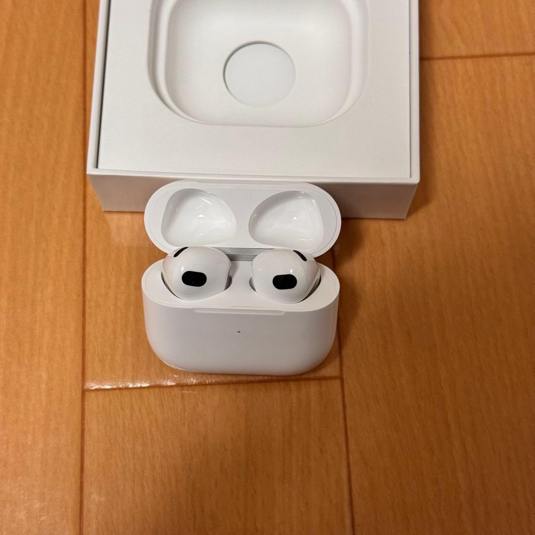 AirPods (第3世代/3rd Generation) MME73J/A