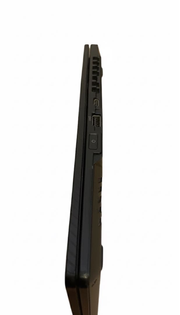 中古Rog flowX13 GV301QH R9/16/512GB 120Hz