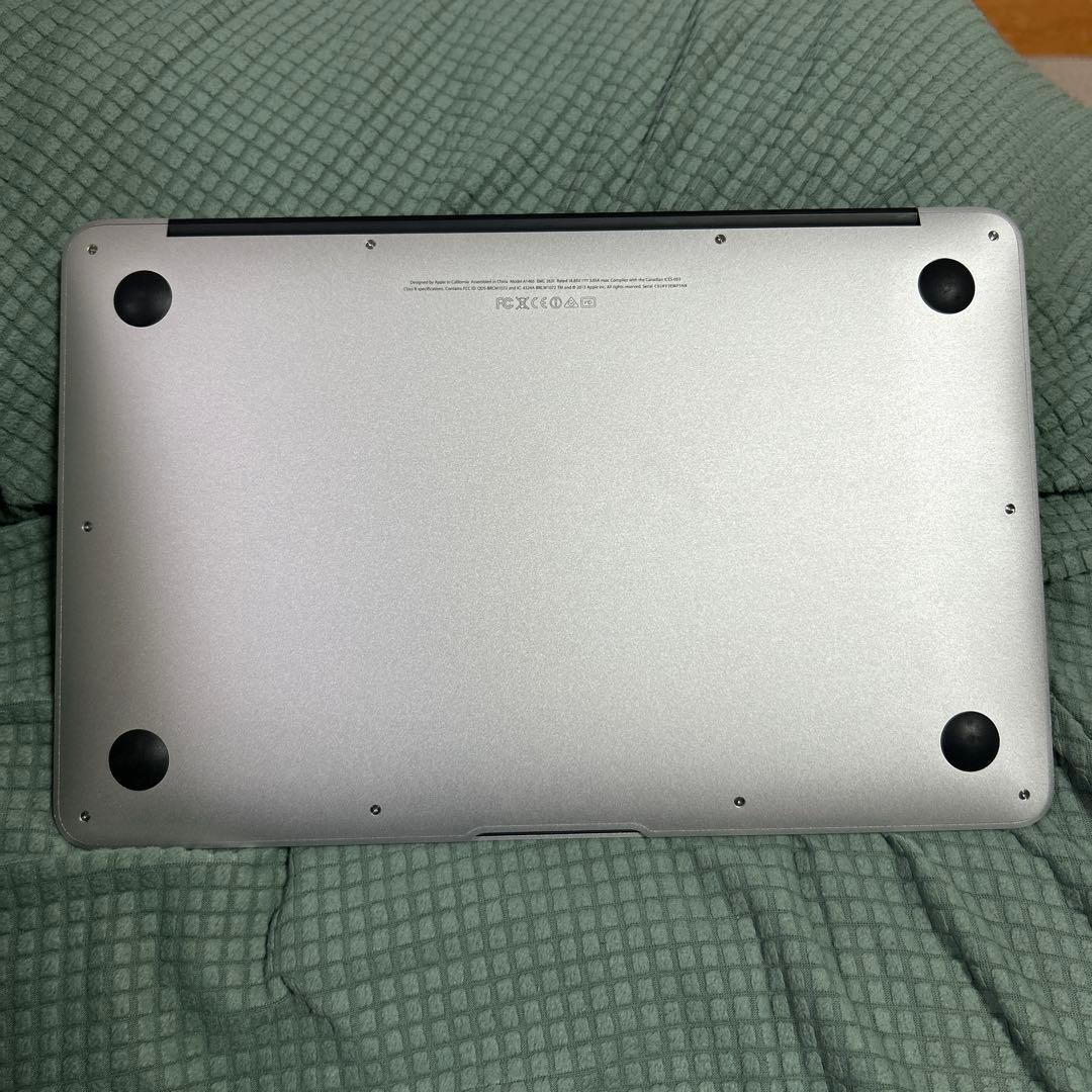 MacBook Air 11インチ Mid 2013(訳あり)