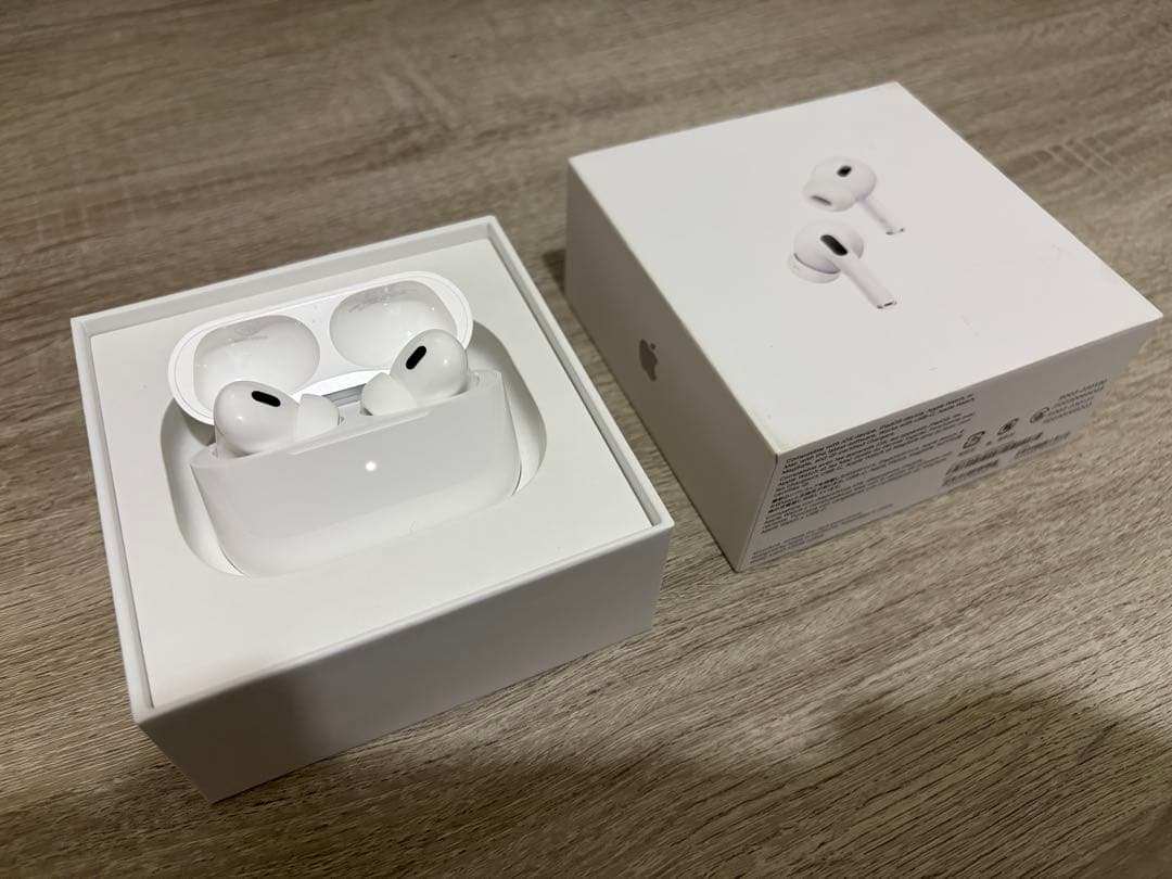 【美品】AirPods Pro 第2世代（MagSafe充電ケース USB-C）