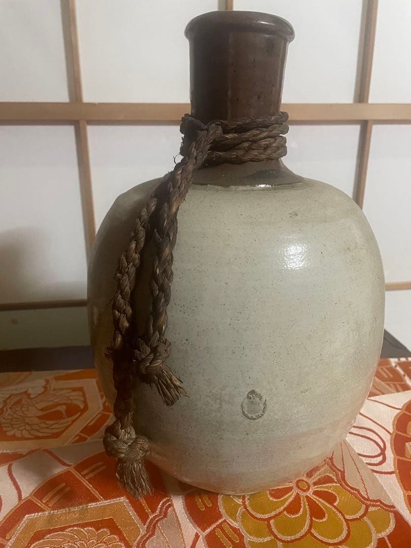 かなり古い馬の絵柄 陶器の壺　蔵出し