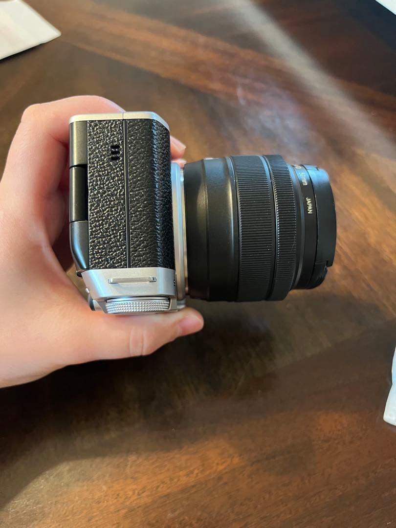 Fujifilm X-M5レンズキット + 単焦点レンズ＋充電バッテリー
